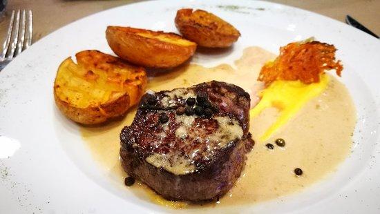 Marjal Plaza Restaurant